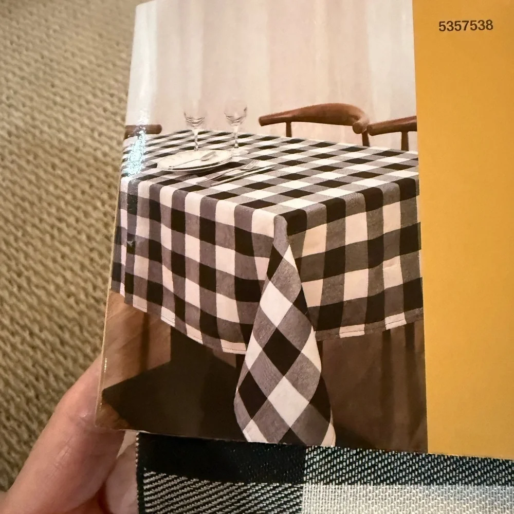 Black and White buffalo Tablecloth by Robert Stanley NWOT opened but never used